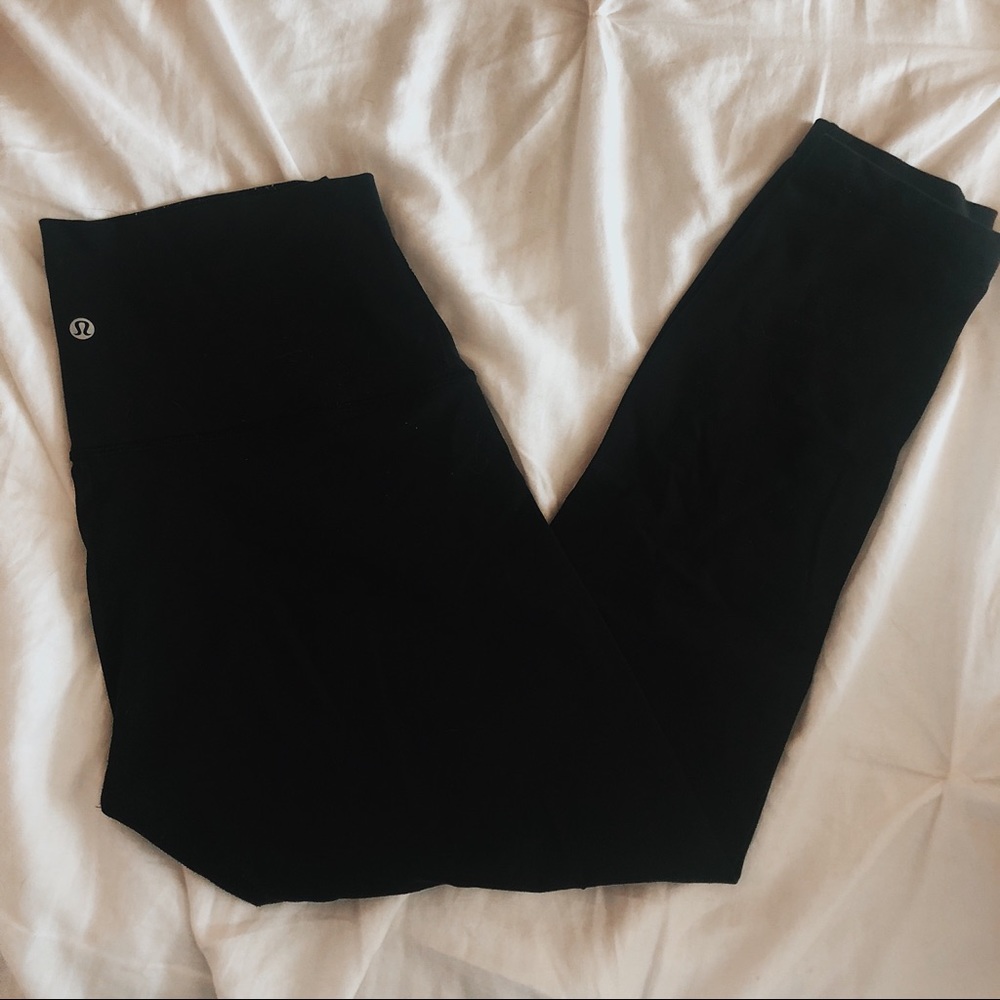 Lululemon Hi-Rise Wunder Under Leggings